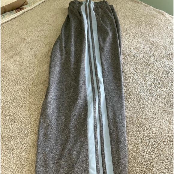 J Sport sweat pants size 26/28 extremely comfortable with blue stripe on side - Picture 2 of 6